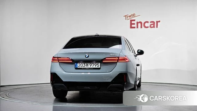 BMW 5 Series (G60) id 4414161 из Кореи 29