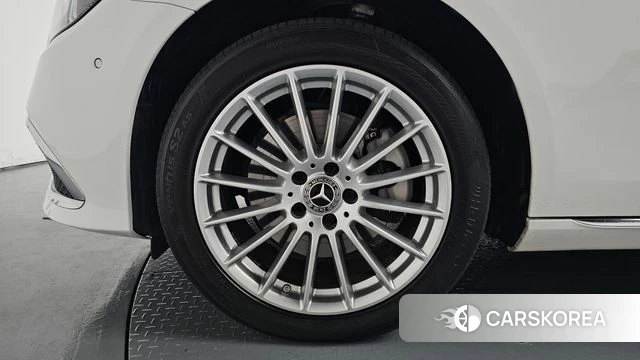 Mercedes-Benz E-Class W213 id 4696339 из Кореи 30