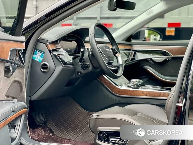 Audi A8 id 4242233 из Китая 8
