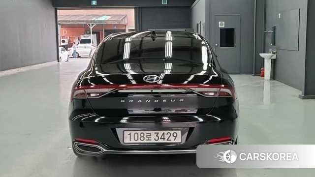 Hyundai The New Grandeur IG id 3899150 из Кореи 12