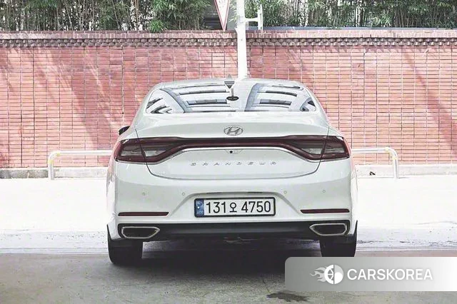 Hyundai Grandeur IG id 2961995 из Кореи 14