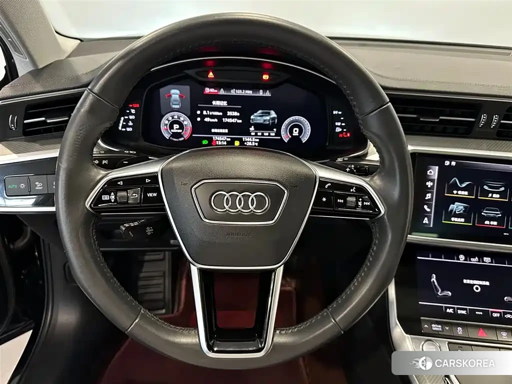 Audi A6L id 4679916 из Китая 10