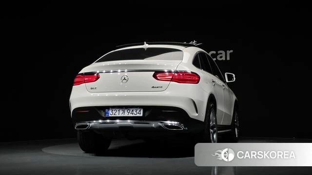 Mercedes-Benz GLE - Class W166 id 4581960 из Кореи 14
