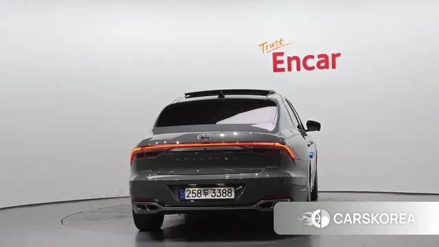 Hyundai The New Grandeur IG Hybrid id 3390027 из Кореи 14