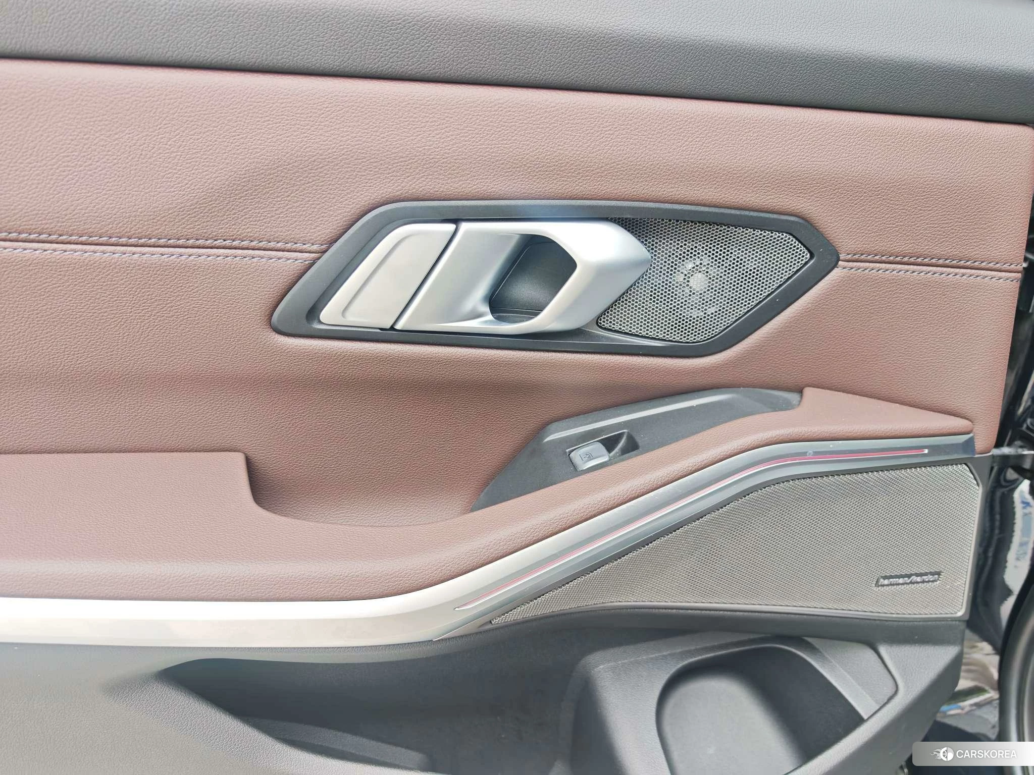 BMW 3 series id 4461526 из Китая 10