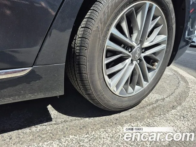 Hyundai Grandeur IG id 2640426 из Кореи 14