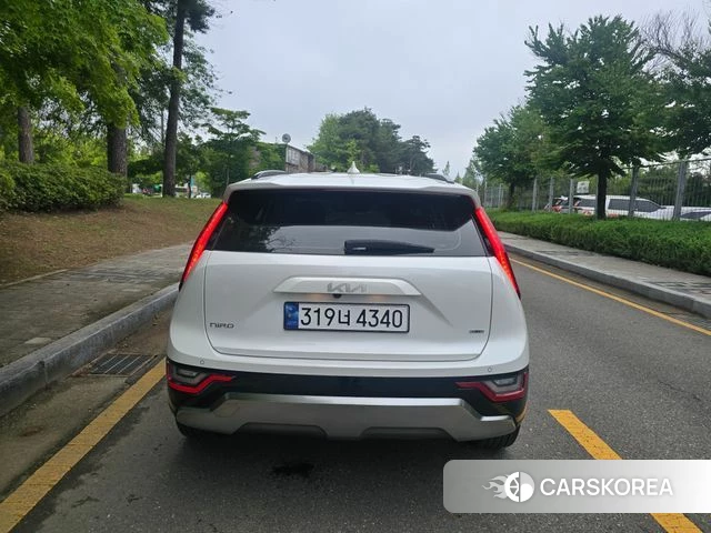 Kia Di Ol Nu Niro id 4382825 из Кореи 14