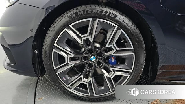 BMW 5 Series (G60) id 4421447 из Кореи 34