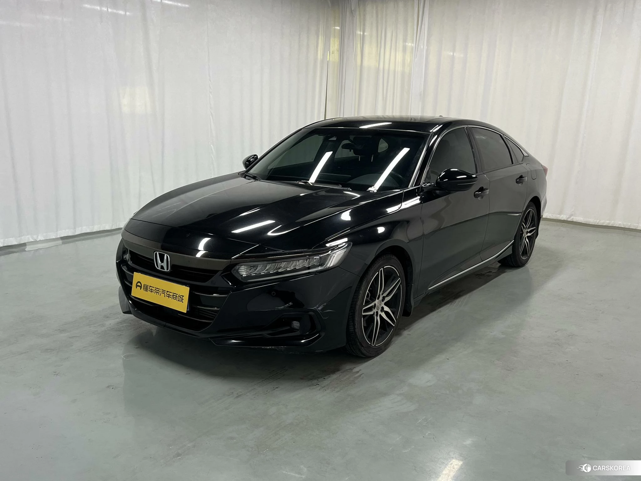 Honda Accord id 4407522 из Китая 14