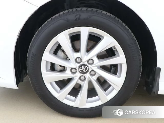 Toyota Camry id 4272137 из Китая 11