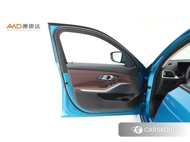 BMW 3 series 2024 Зеленый из Китая, фото 4