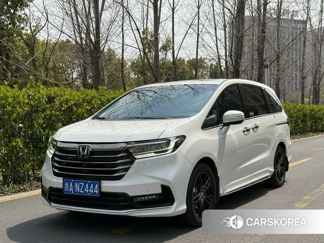 Honda Odyssey 2022 Белый из Китая, фото 4