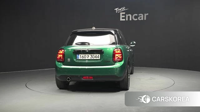 Mini Cooper id 4519397 из Кореи 29