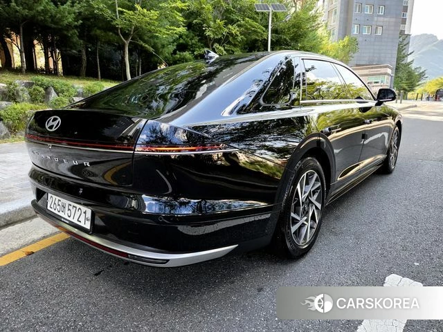 Hyundai Grandeur (GN7) id 4904661 из Кореи 14
