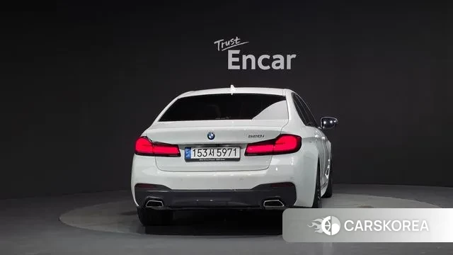 BMW 5 Series (G30) id 3032840 из Кореи 14