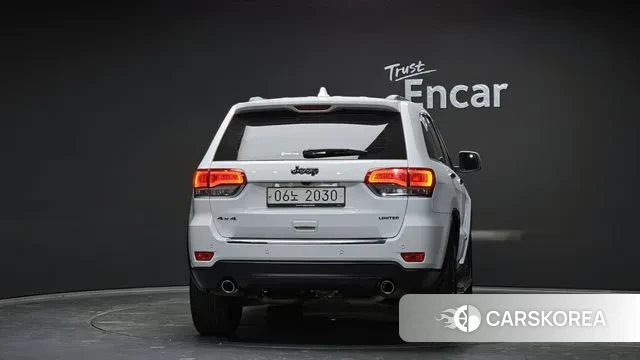 Jeep Grand Cherokee id 3622660 из Кореи 14