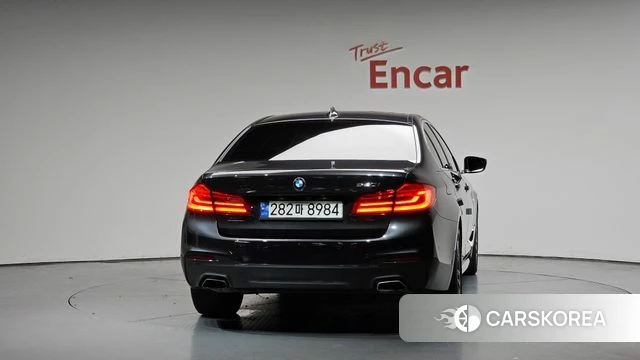 BMW 5 Series (G30) id 4594615 из Кореи 31