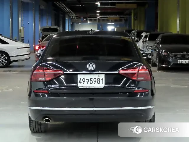 Volkswagen The New Passat id 3718534 из Кореи 14