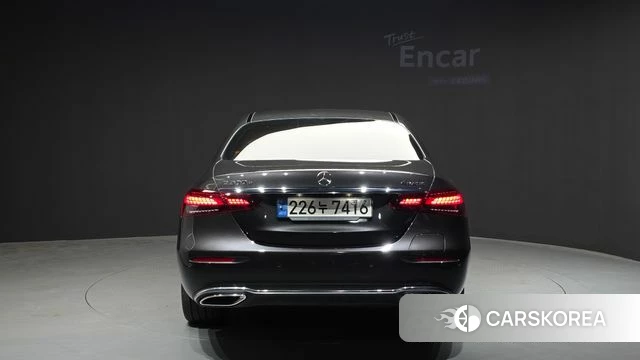 Mercedes-Benz E-Class W213 id 4231299 из Кореи 27