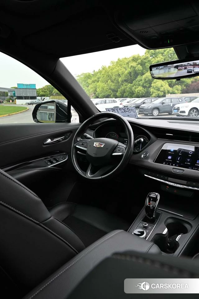 Cadillac XT4 id 4238095 из Китая 8
