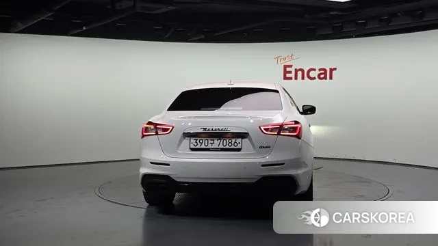 Maserati Ghibli id 3329698 из Кореи 14
