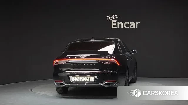 Hyundai The New Grandeur IG id 3003770 из Кореи 14