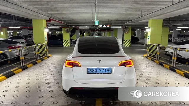 Tesla Model Y id 3654707 из Кореи 9