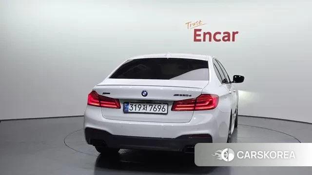 BMW 5 Series (G30) id 2991123 из Кореи 14