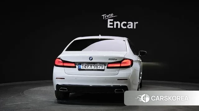 BMW 5 Series (G30) id 3556799 из Кореи 14