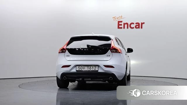 Volvo V40 id 4020645 из Кореи 14