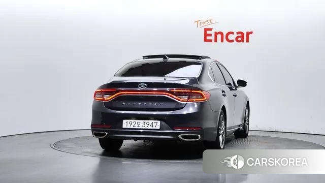 Hyundai Grandeur IG id 3045507 из Кореи 14