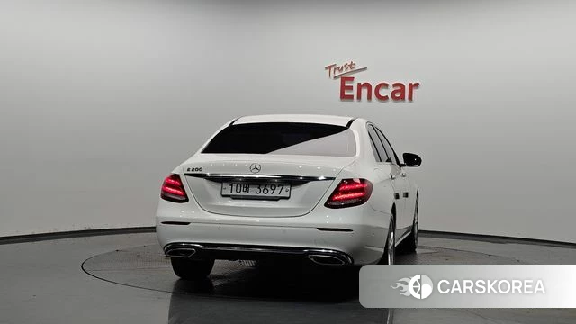 Mercedes-Benz E-Class W213 id 4574621 из Кореи 28