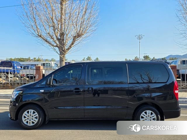 Hyundai The New Grand Starex id 3893639 из Кореи 13