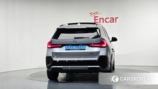 BMW iX1 (U11) id 4517053 из Кореи 14