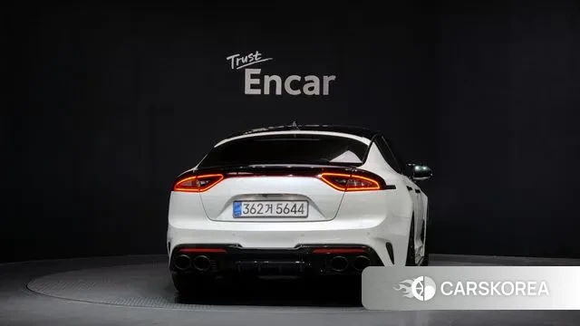 Kia Stinger id 3505600 из Кореи 14