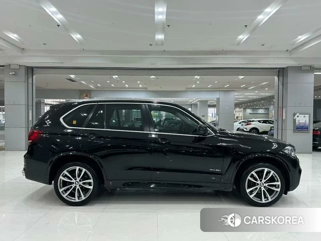 BMW X5 id 3902067 из Китая 4