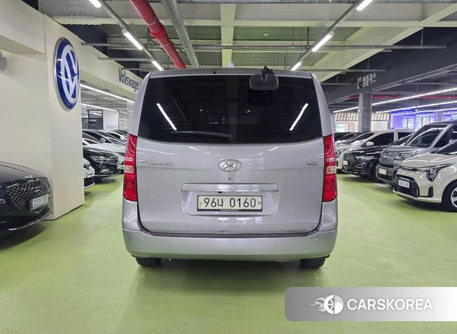 Hyundai The New Grand Starex id 4520086 из Кореи 14
