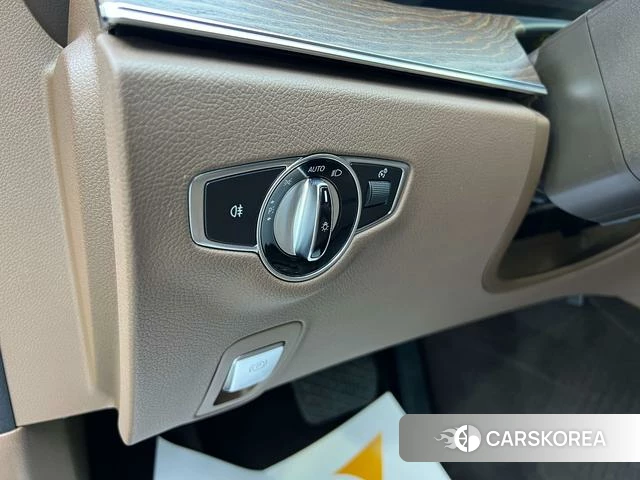 Mercedes-Benz E-class id 4253461 из Китая 23