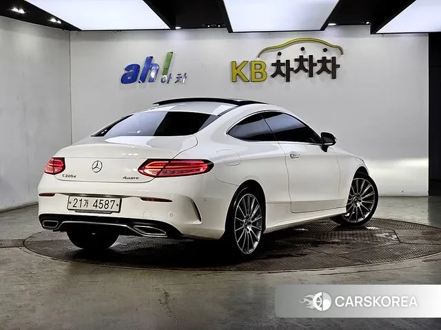 Mercedes-Benz C-Class W205 id 3055423 из Кореи 14