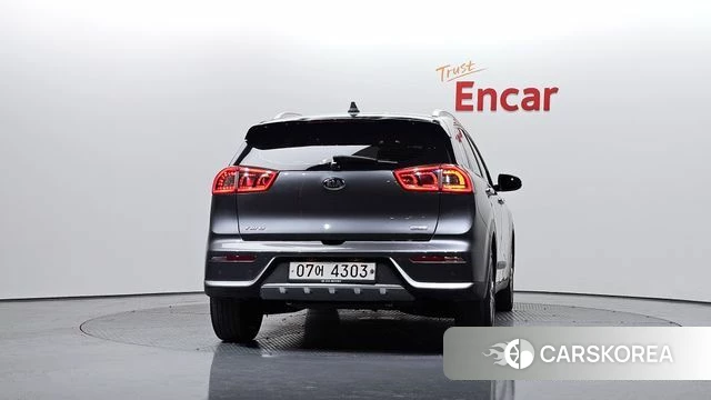 Kia Niro id 3821160 из Кореи 14