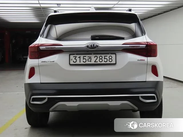 Kia Seltos id 3582755 из Кореи 13