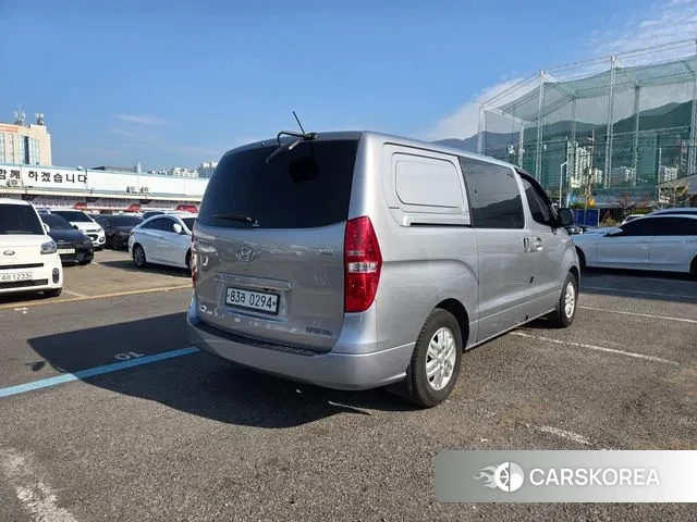 Hyundai The New Grand Starex id 3402297 из Кореи 14