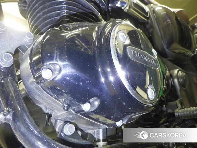 Engine photo