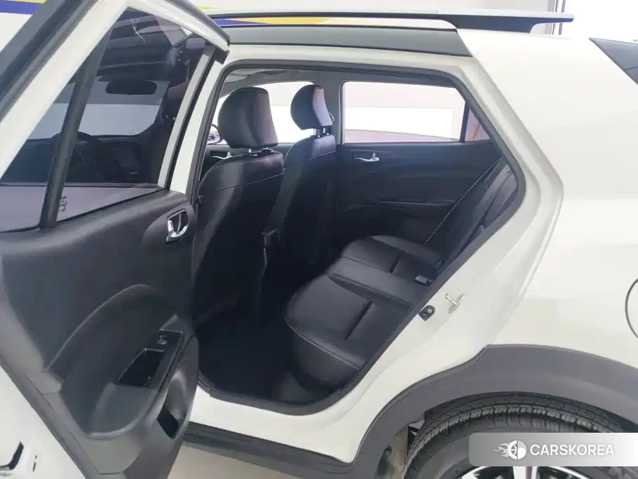 Kia KX1 id 4599579 из Китая 10