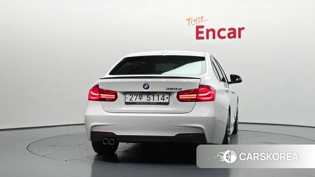 BMW 3 Series (F30) id 4471726 из Кореи 24