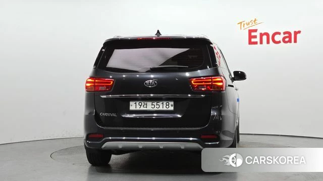Kia The New Carnival id 4363351 из Кореи 26