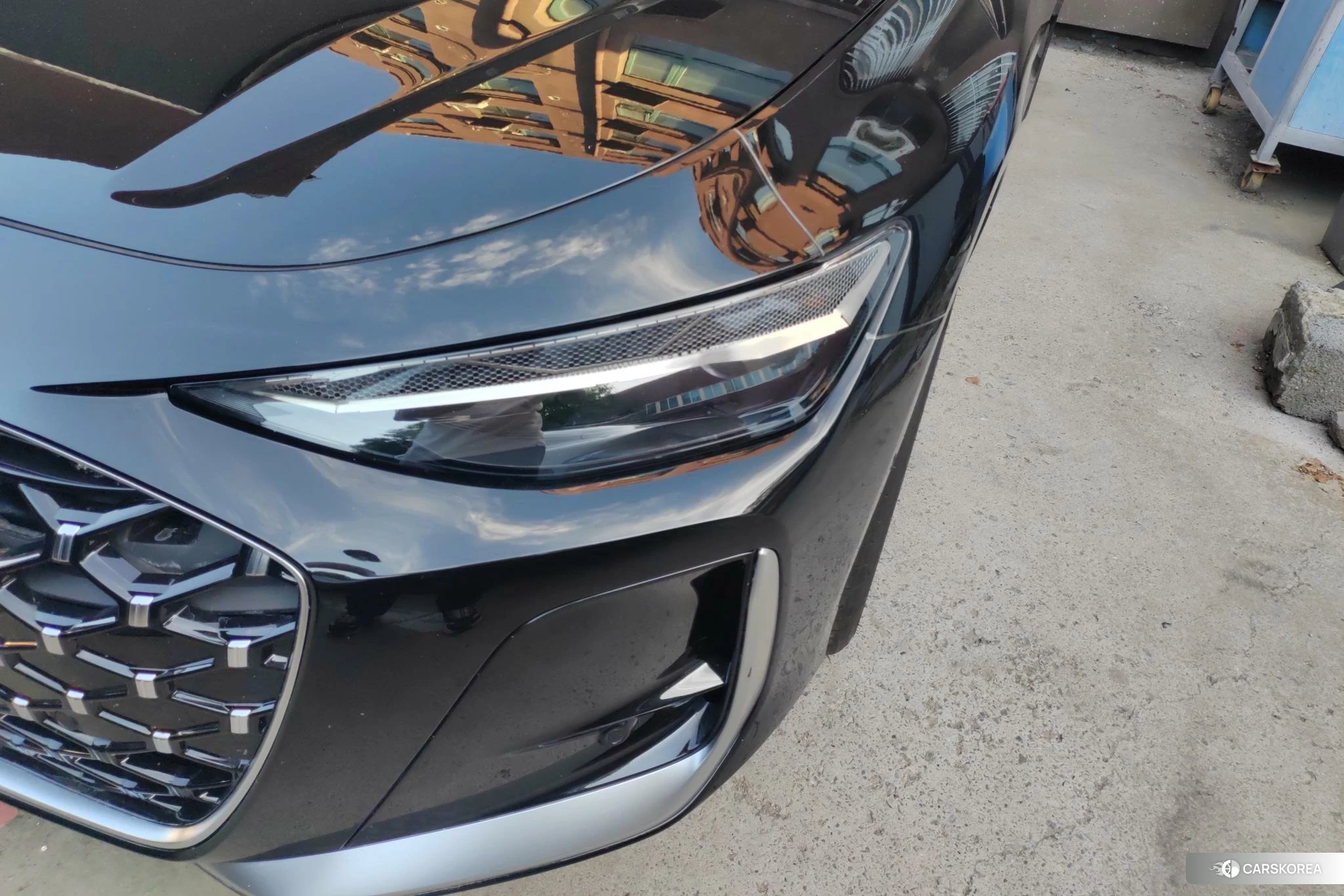 Audi A6L id 4452960 из Китая 11