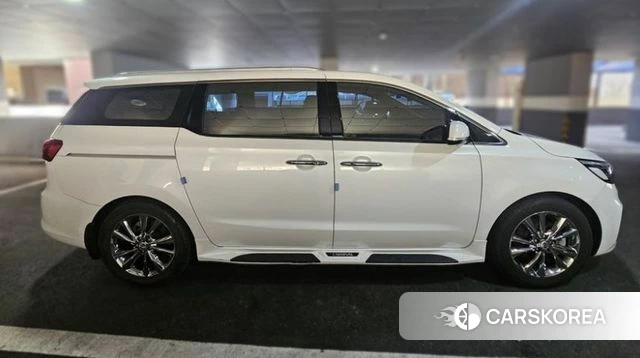 Kia The New Carnival 2019 Белый из Кореи, фото 4