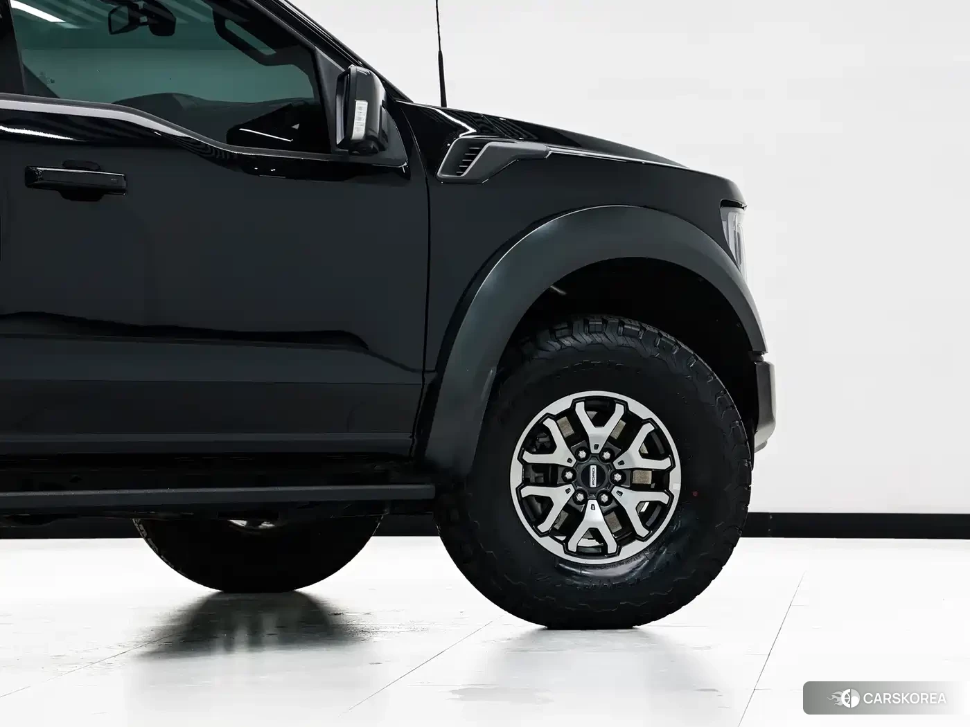 Ford F-150 id 4686027 из Китая 16