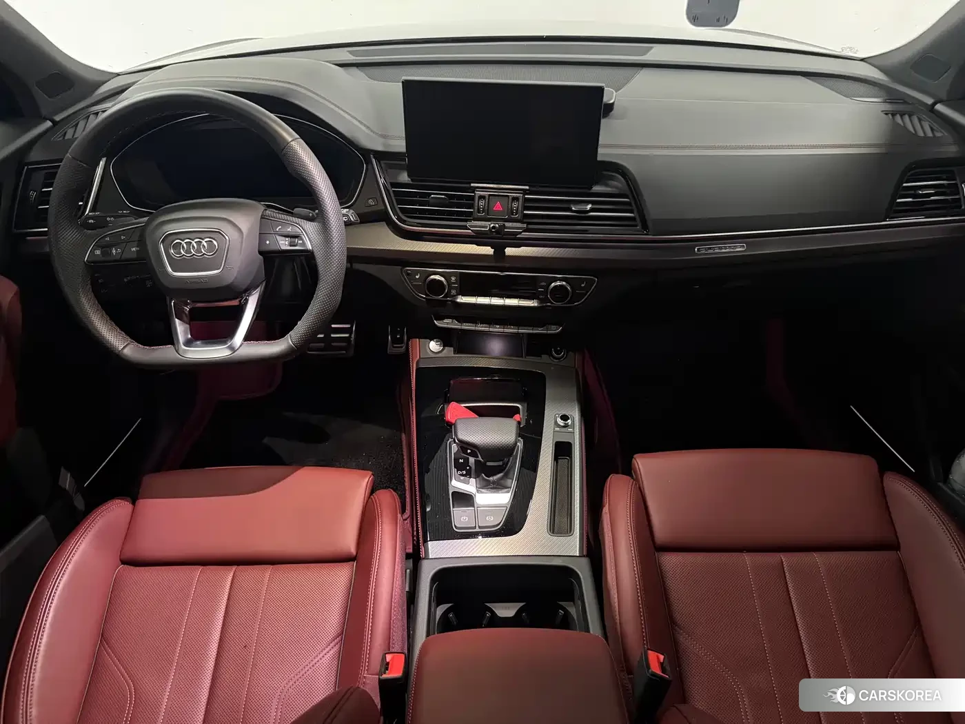 Audi Q5L 2025 Черный из Китая, фото 6